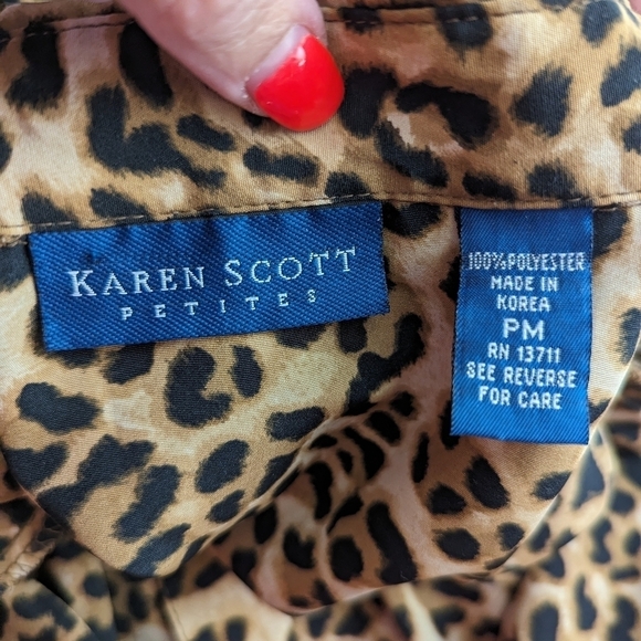 Vintage Karen Scott Leopard Mob Wife Long Sleeve Button-Up Blouse Size PM - Picture 5 of 6